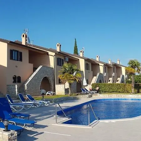 Holiday Home Marina Kaštelir Extérieur photo